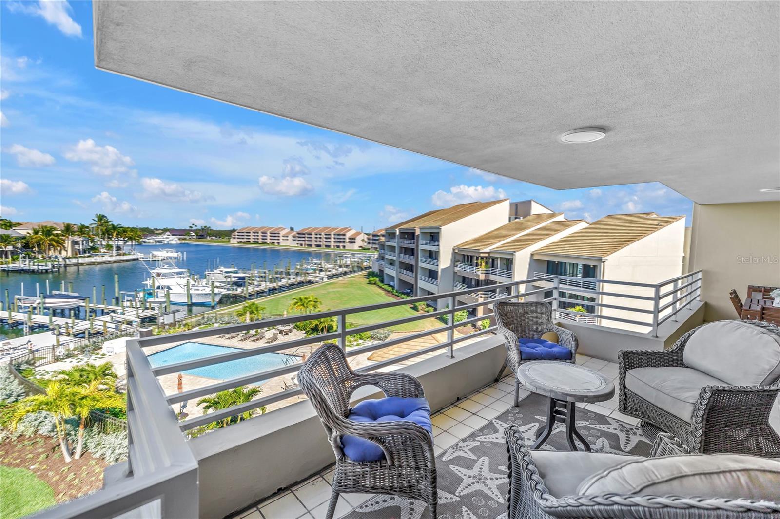 Photo of 2795 KIPPS COLONY DRIVE #305 ST PETERSBURG FL 33707