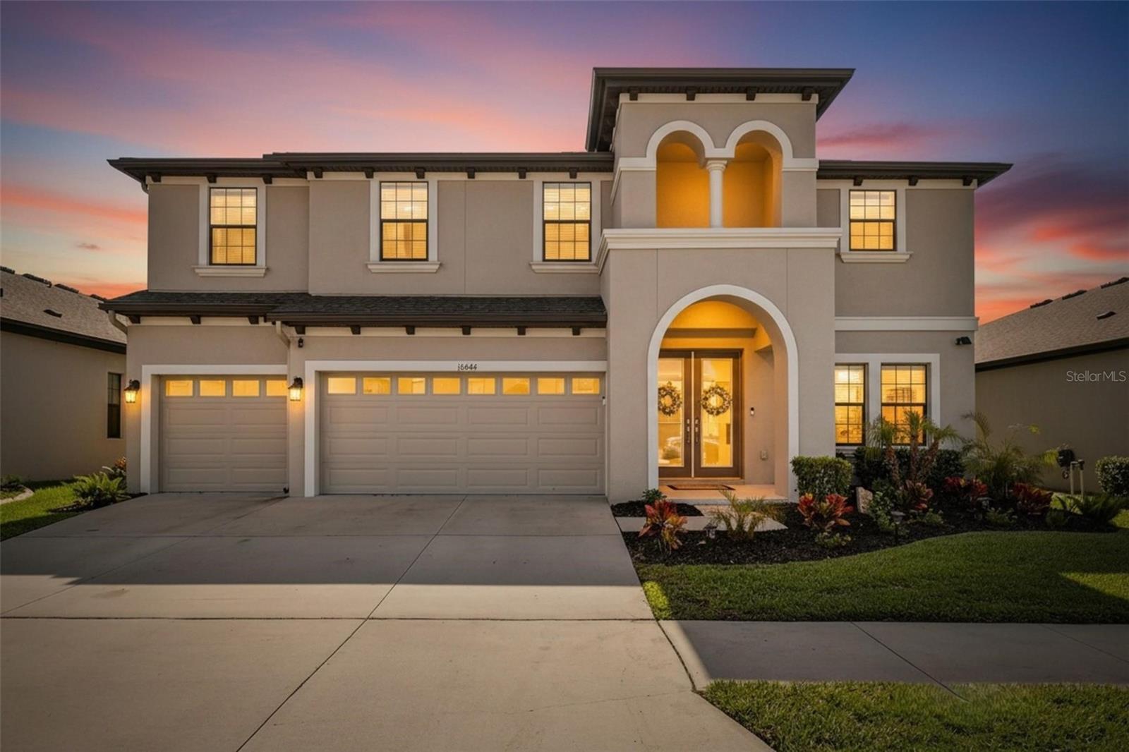 Photo of 12444 HORSESHOE BEND DRIVE LITHIA FL 33547