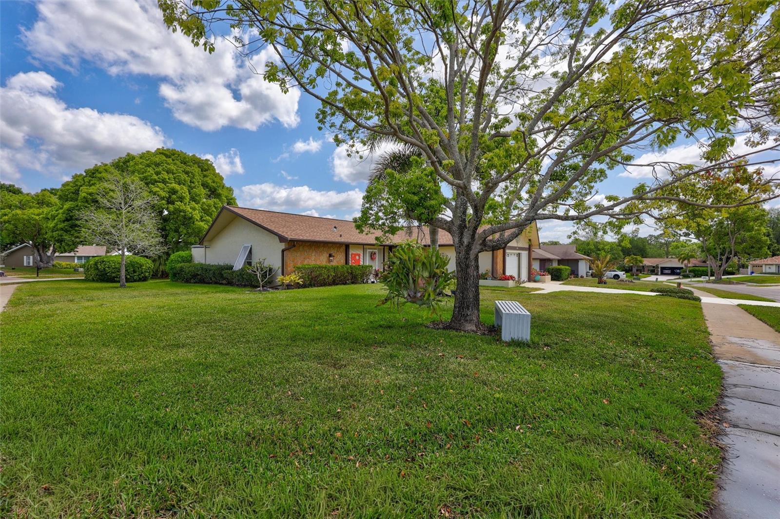 Photo of 1735 ABERDEEN COURT PALM HARBOR FL 34684