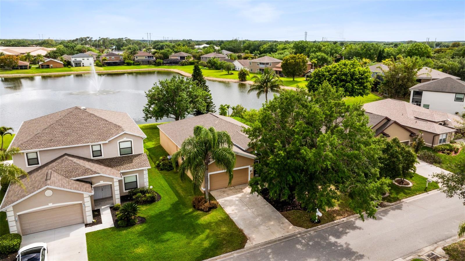 Photo of 13451 HAMPTON PARK COURT FORT MYERS FL 33913
