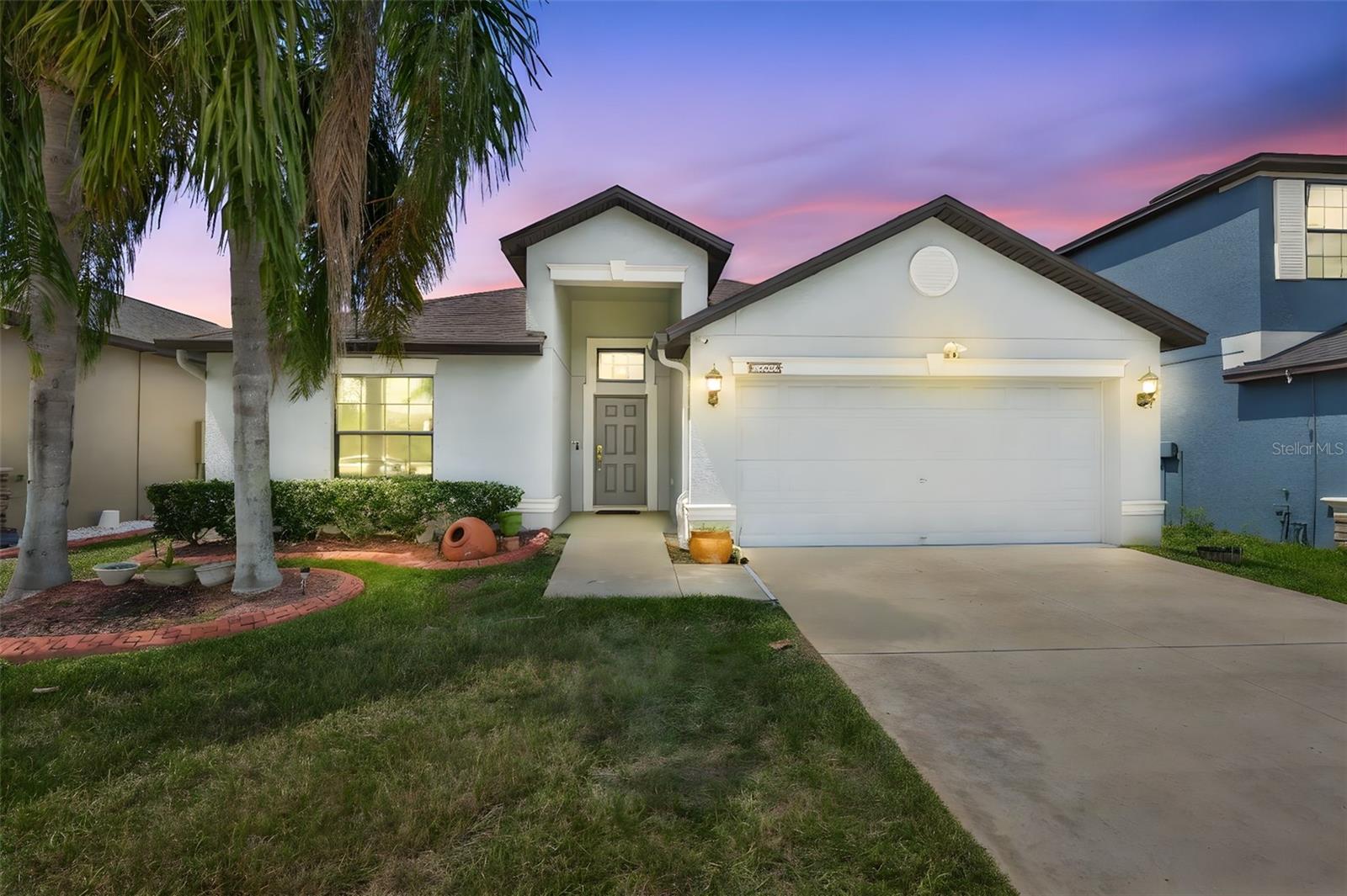 Photo of 10806 WHITECAP DRIVE RIVERVIEW FL 33579