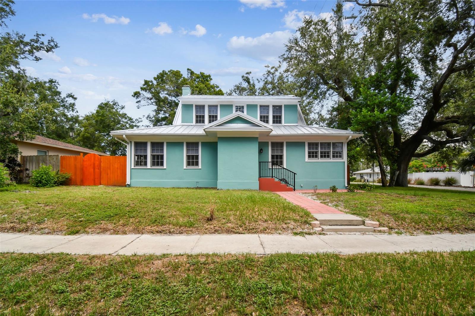 Photo of 758 WOOD STREET DUNEDIN FL 34698