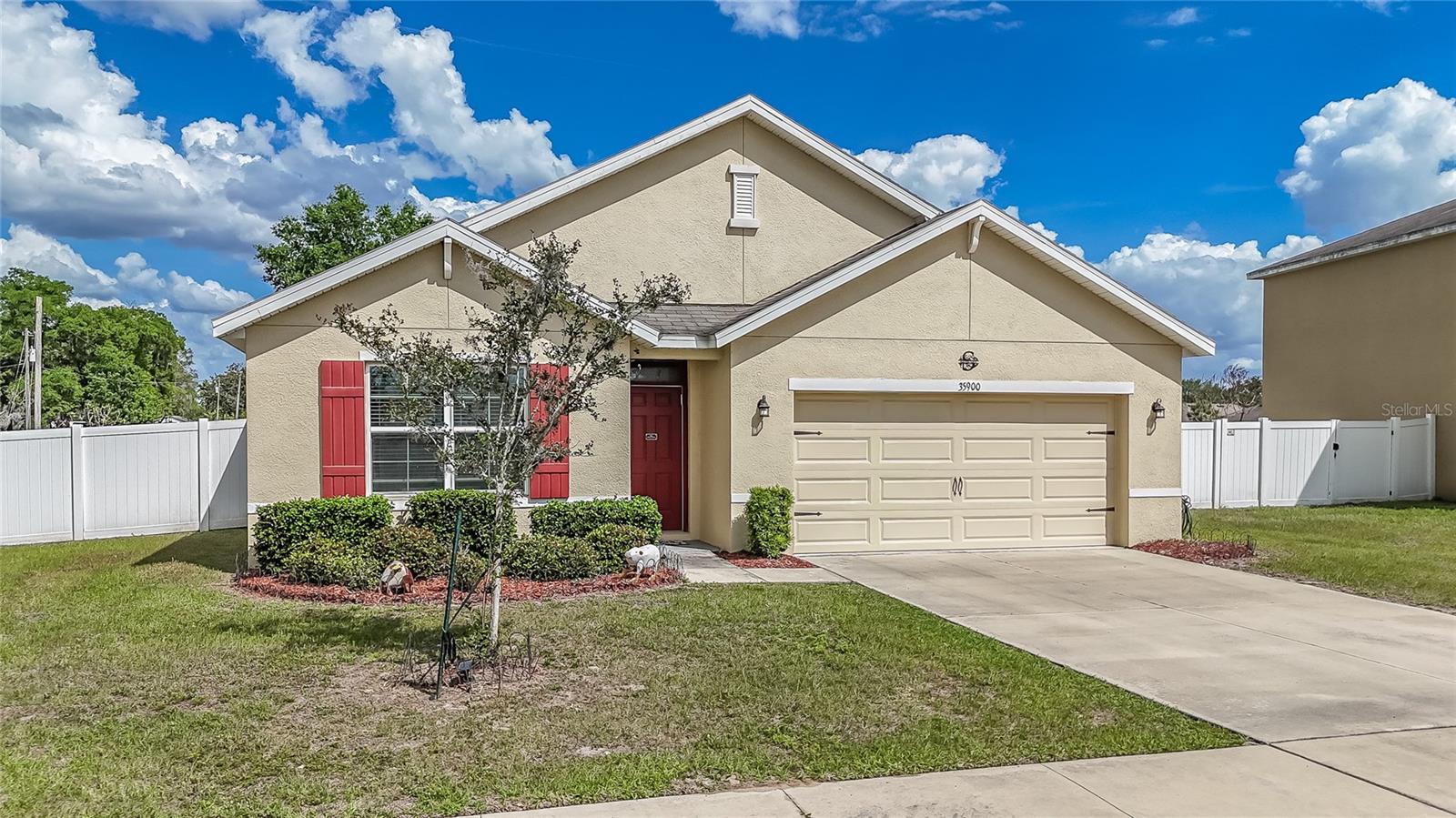 Photo of 35900 HILLBROOK AVENUE ZEPHYRHILLS FL 33541