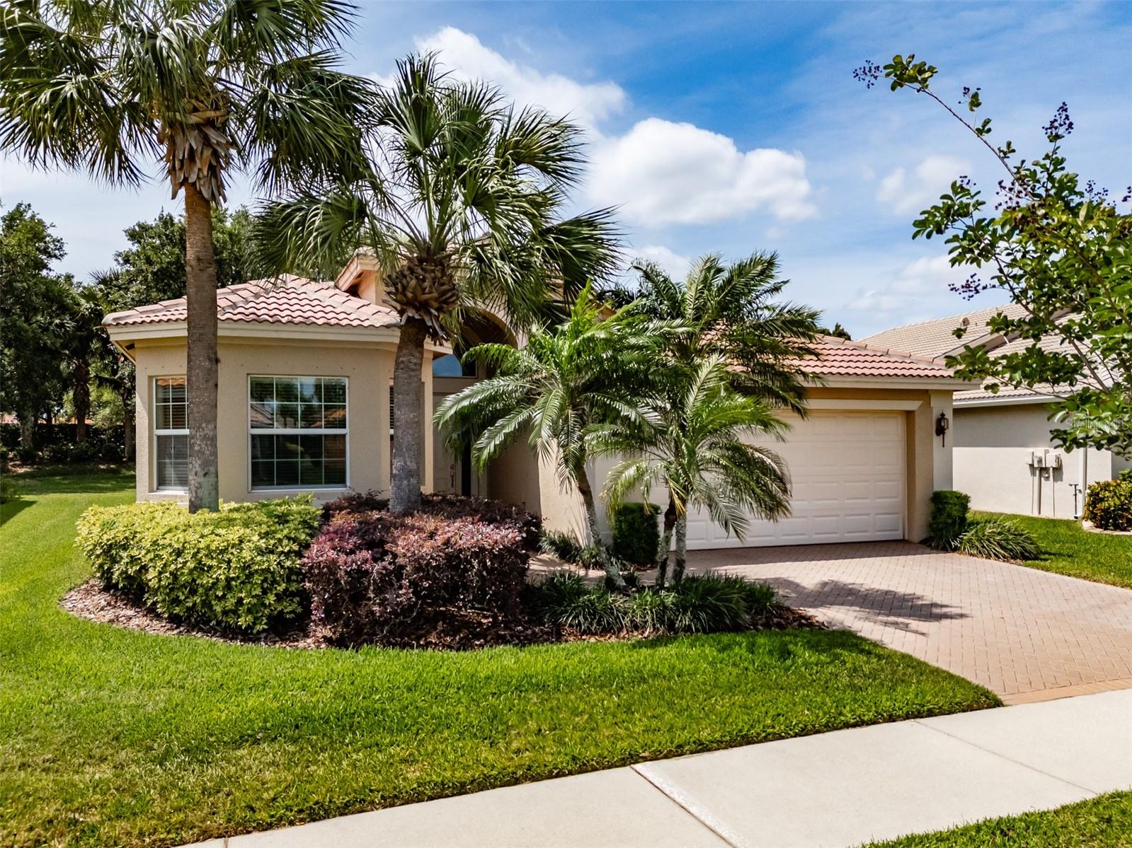 Photo of 16020 GOLDEN LAKES DRIVE WIMAUMA FL 33598