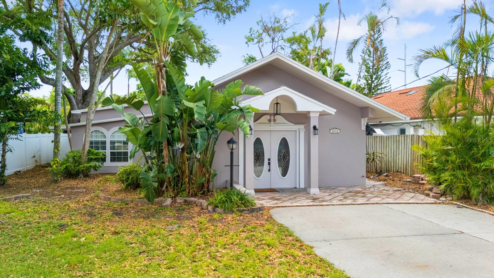 Photo of 3414 W WALLCRAFT AVENUE TAMPA FL 33611