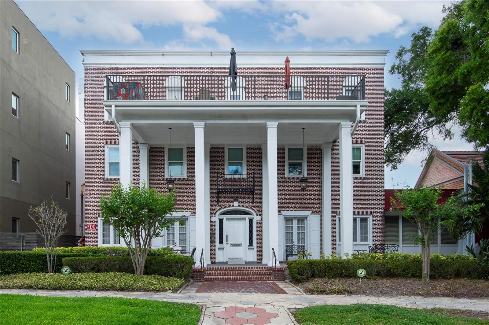 Photo of 219 4TH AVENUE #202 ST PETERSBURG FL 33701