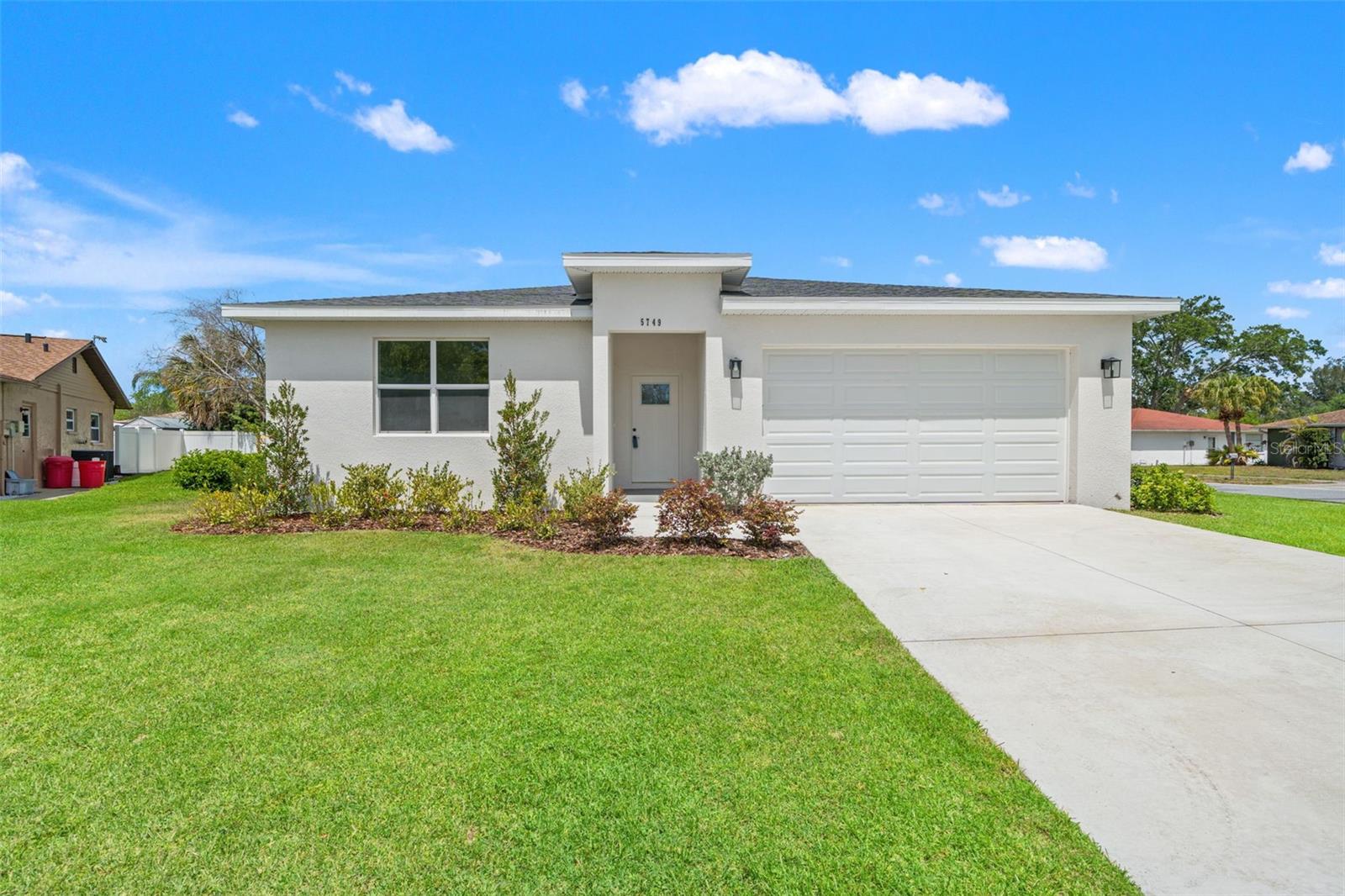 Photo of 5749 BACARDI COURT HOLIDAY FL 34690