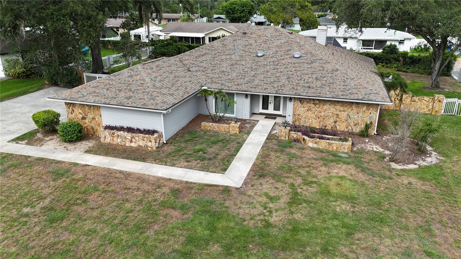 Photo of 1009 MORFIELD LANE BRANDON FL 33511