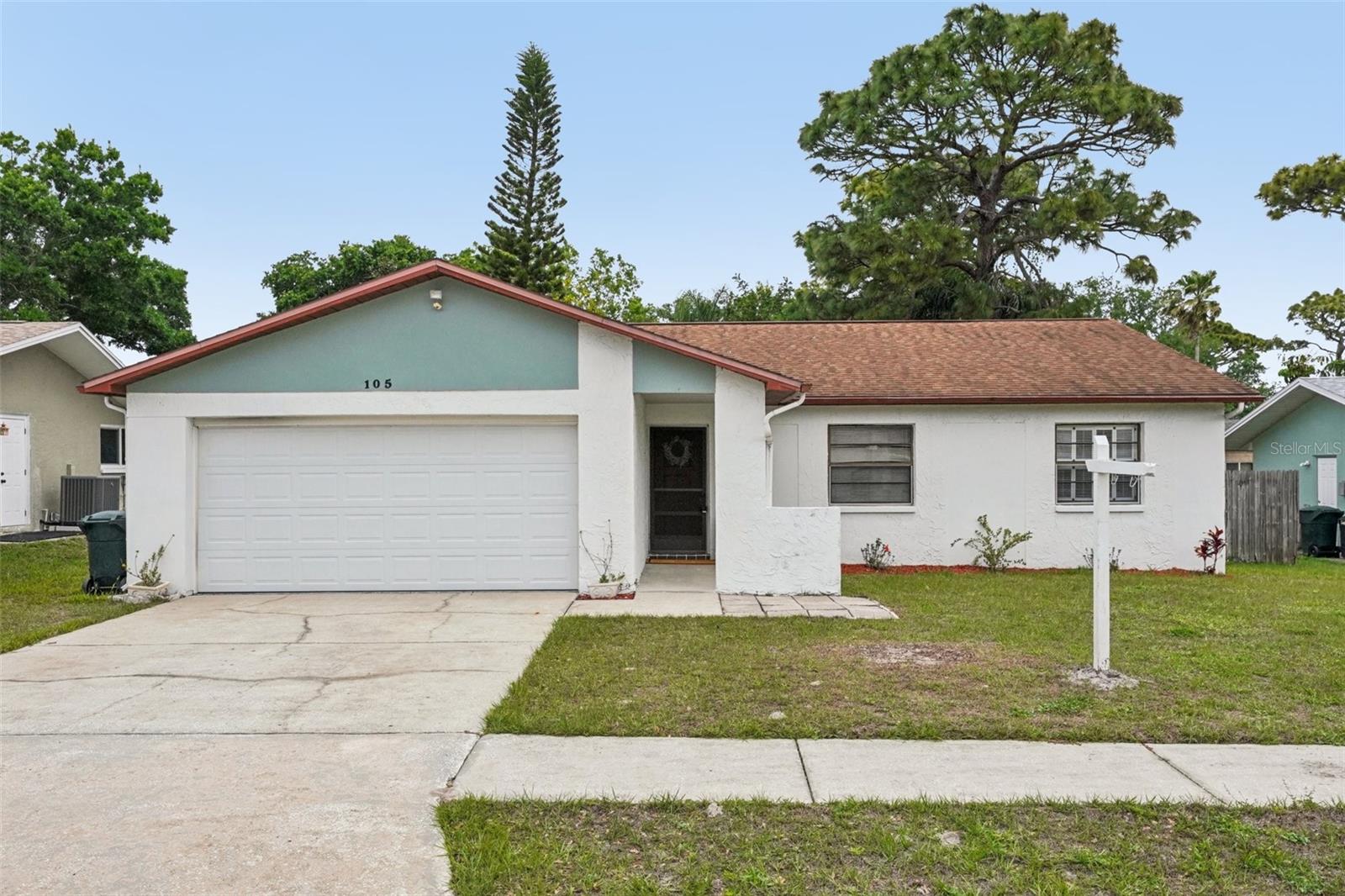 Photo of 105 LOTUS CIRCLE SAFETY HARBOR FL 34695