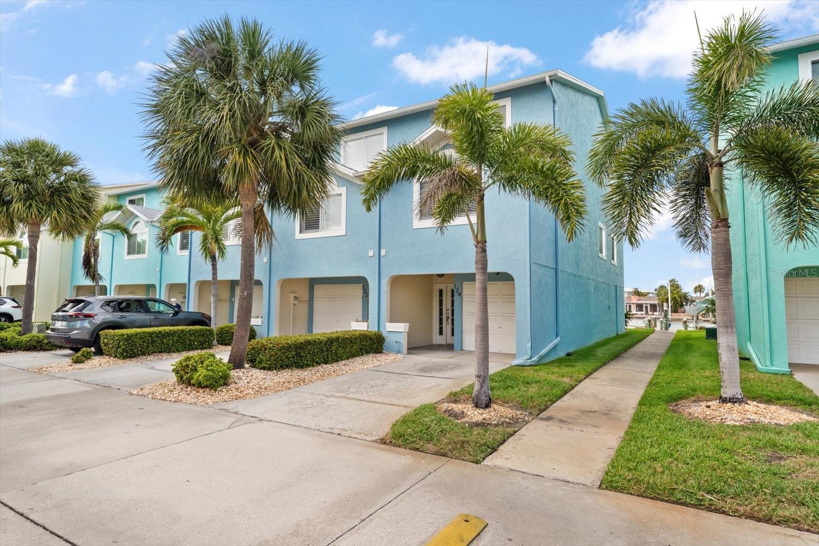 Photo of 124 MARCDALE BOULEVARD INDIAN ROCKS BEACH FL 33785