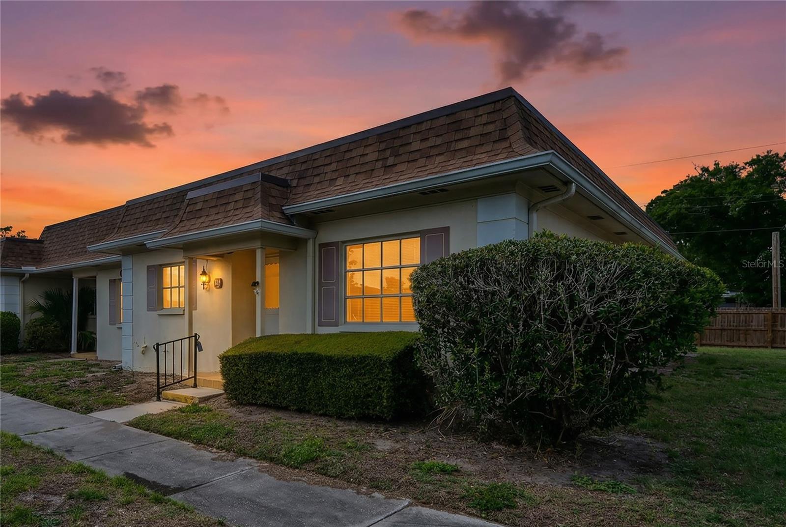 Photo of 1611 S LAKE AVENUE #1 CLEARWATER FL 33756