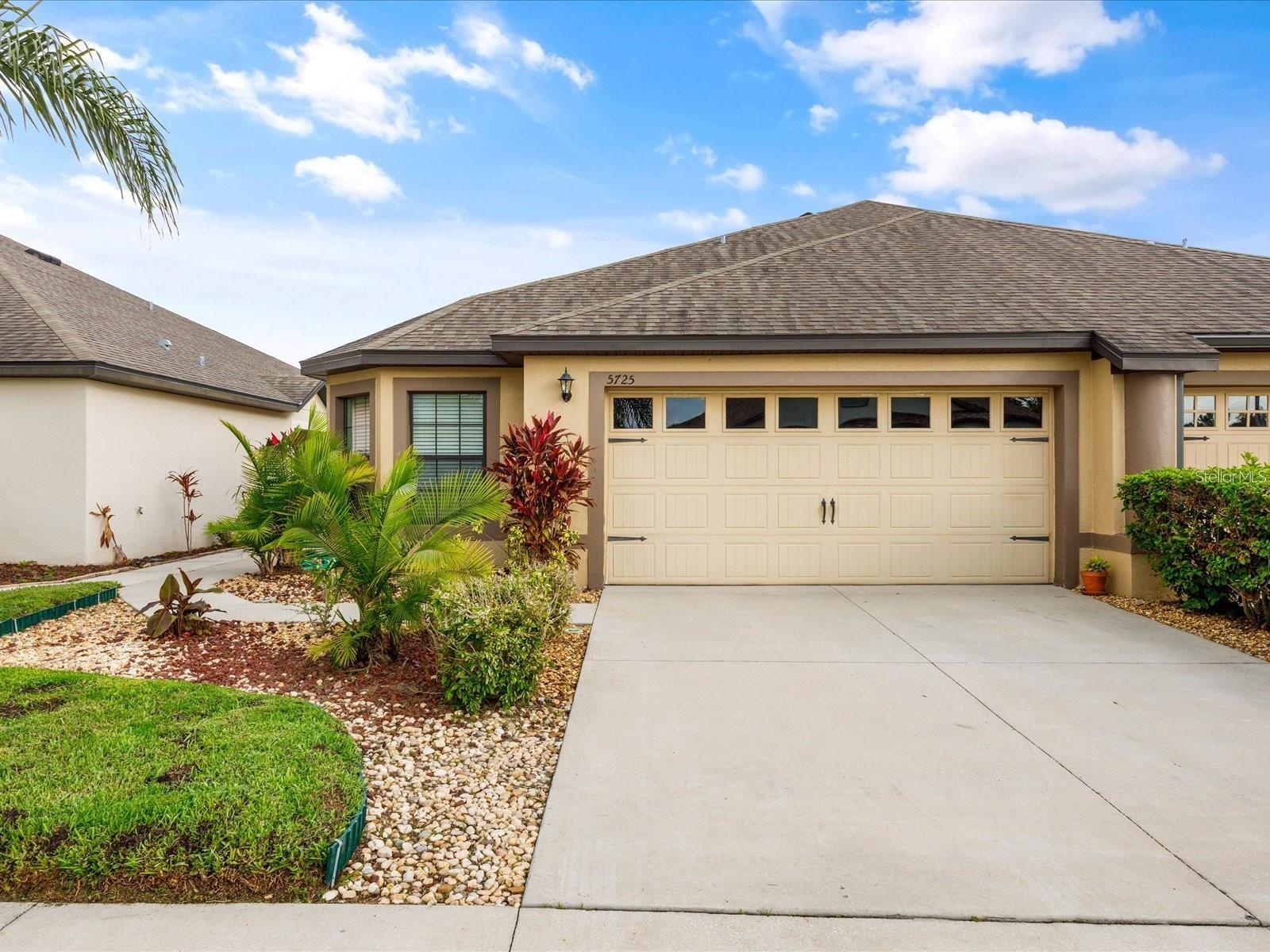 Photo of 5725 LACAR WAY LAKELAND FL 33805