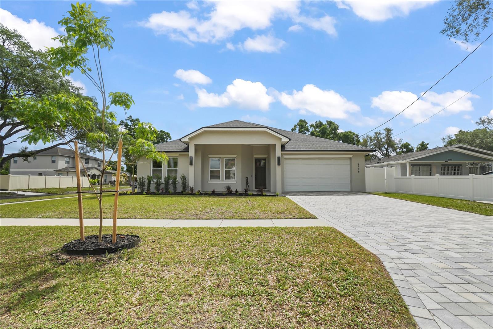 Photo of 2115 N LINCOLN AVENUE TAMPA FL 33607
