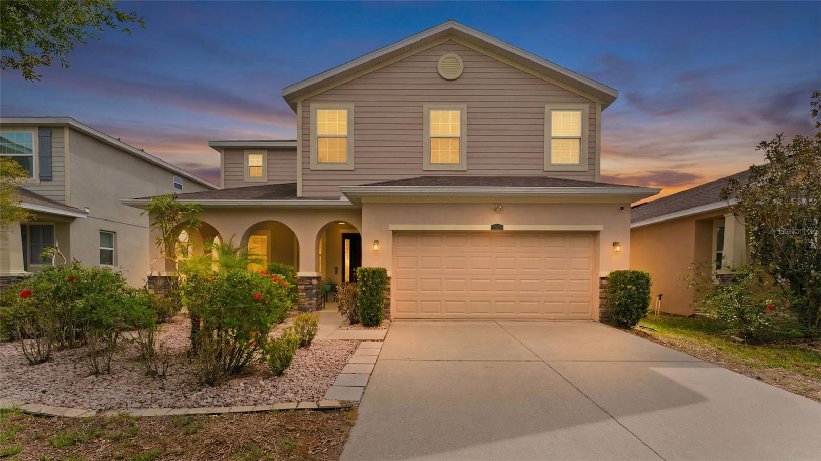 Photo of 11620 WARREN OAKS PL RIVERVIEW FL 33578