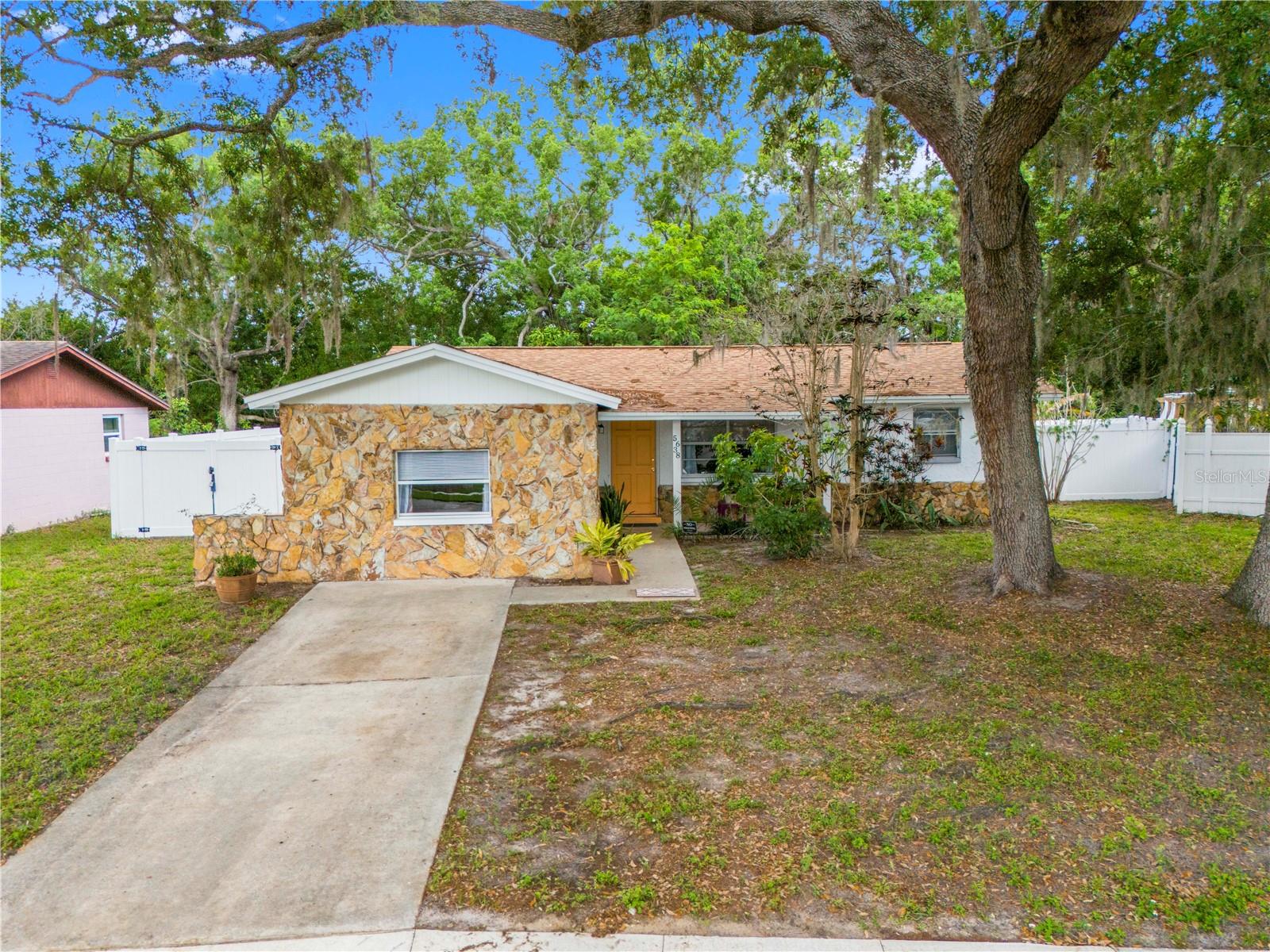 Photo of 5638 146TH TERRACE CLEARWATER FL 33760