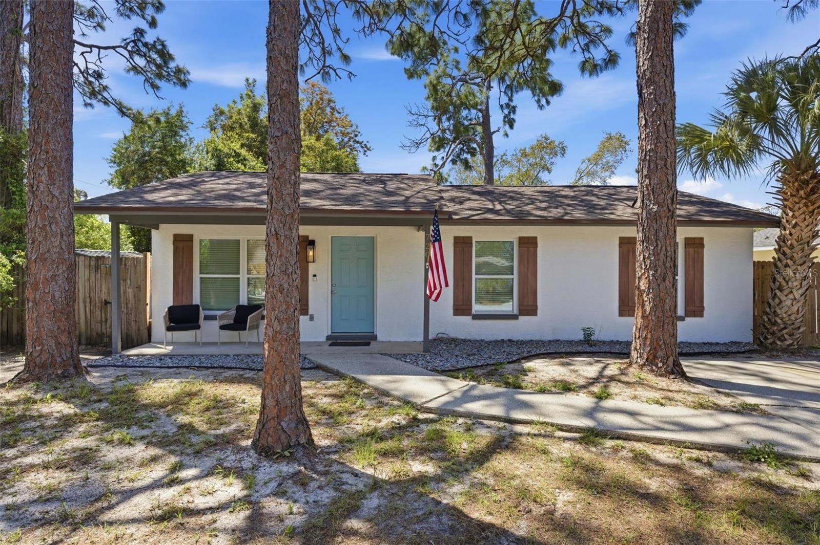 Photo of 720 LOCUST STREET TARPON SPRINGS FL 34689
