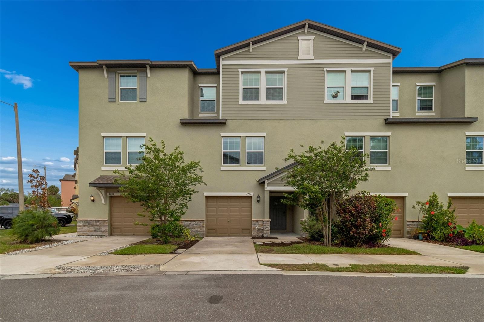 Photo of 4706 TUSCAN LOON DRIVE TAMPA FL 33619