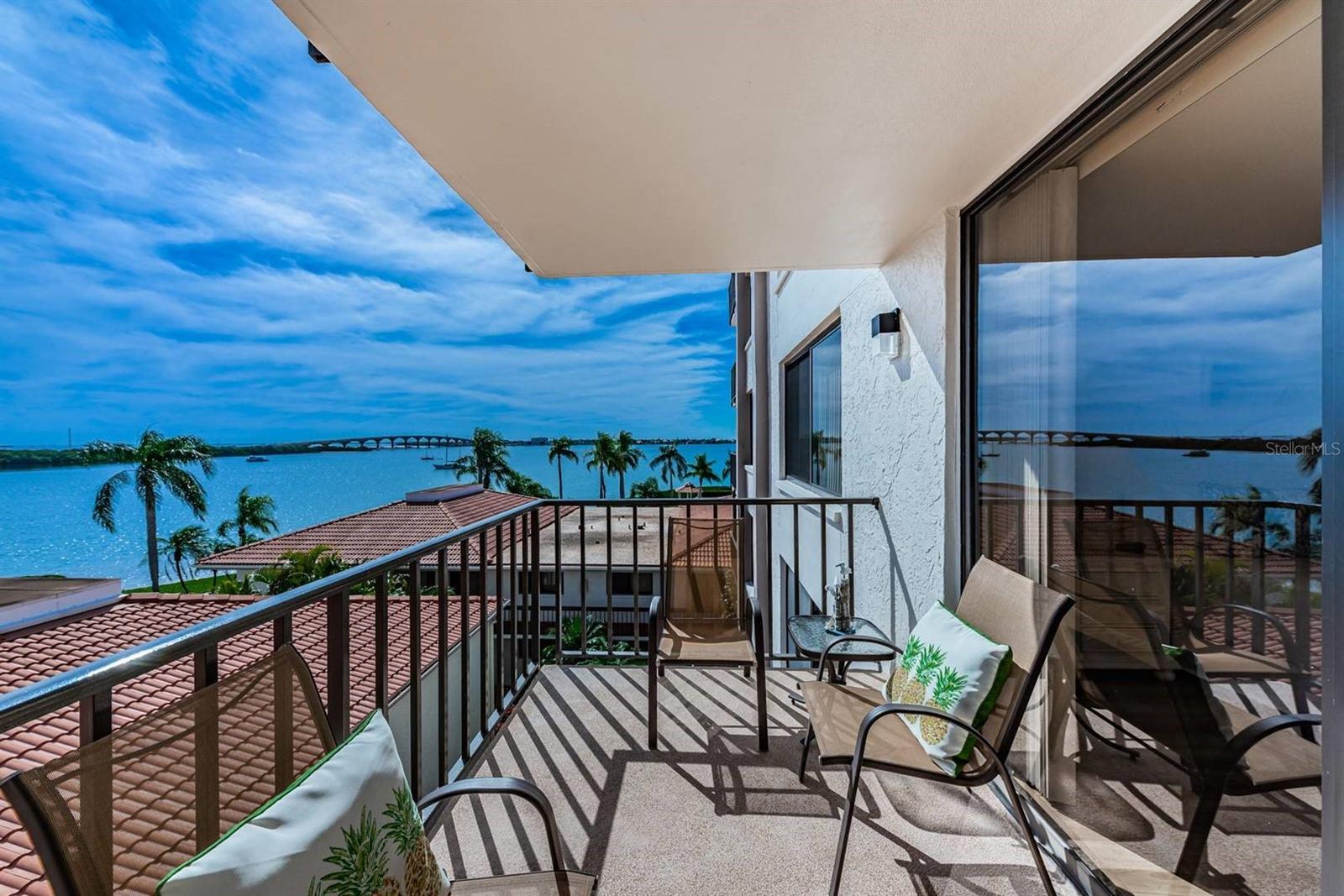 Photo of 6357 BAHIA DEL MAR BOULEVARD #407 ST PETERSBURG FL 33715