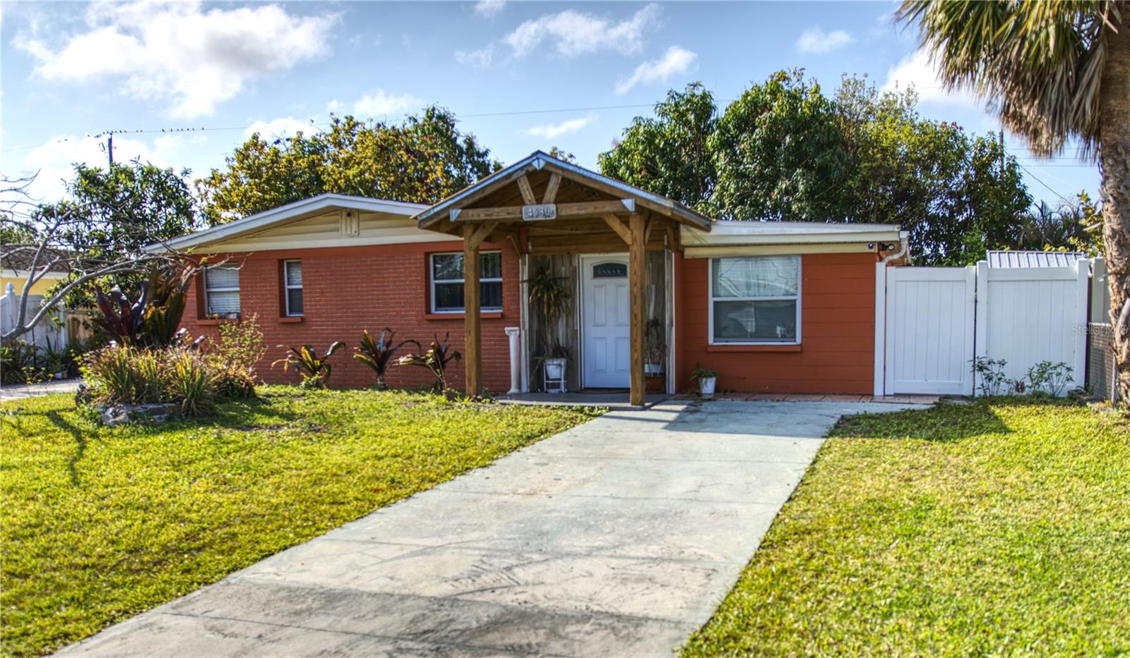 Photo of 4530 W IDLEWILD AVENUE TAMPA FL 33614