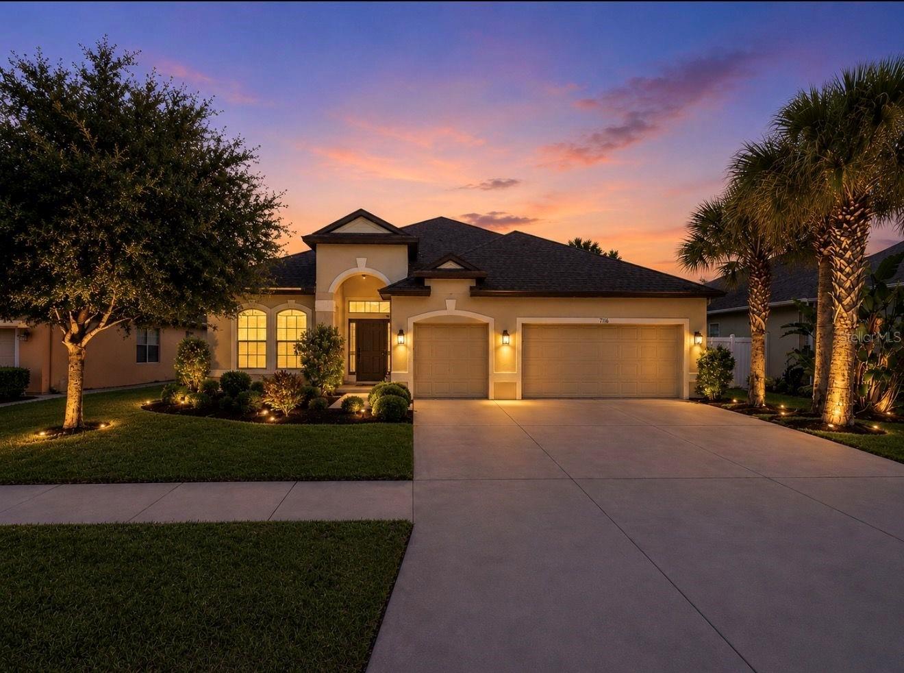 Photo of 7116 HARVEST GLEN LANE RIVERVIEW FL 33578