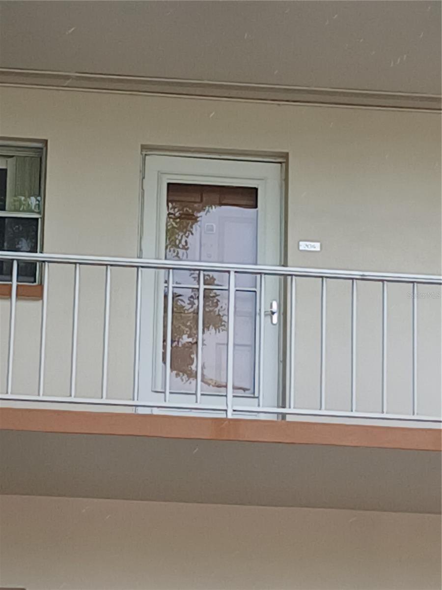 Photo of 5880 38TH AVENUE #304 ST PETERSBURG FL 33710