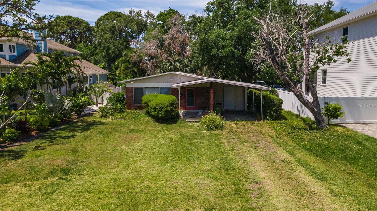 Photo of 2305 S OCCIDENT STREET TAMPA FL 33629