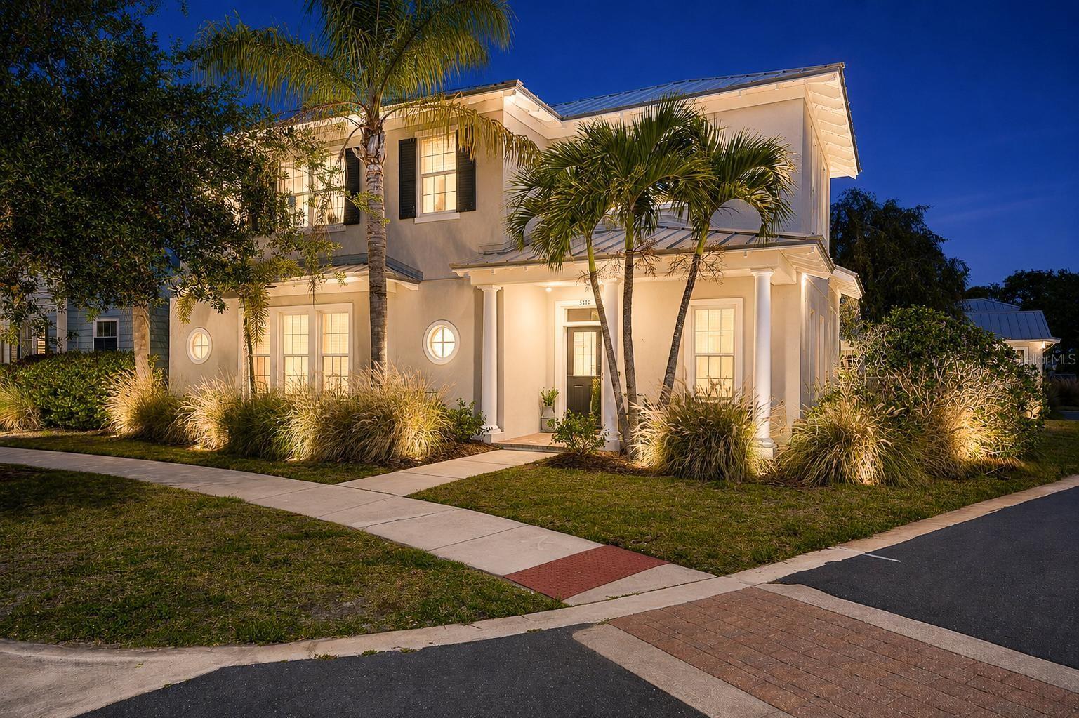 Photo of 5536 LUMINAR POINTE LANE APOLLO BEACH FL 33572