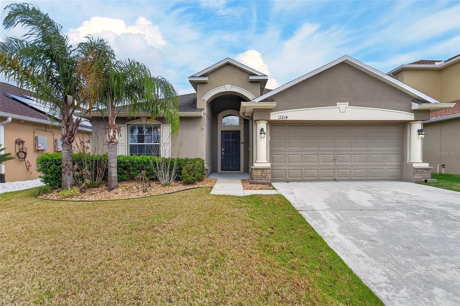 Photo of 13214 ROYAL PINES AVENUE RIVERVIEW FL 33579