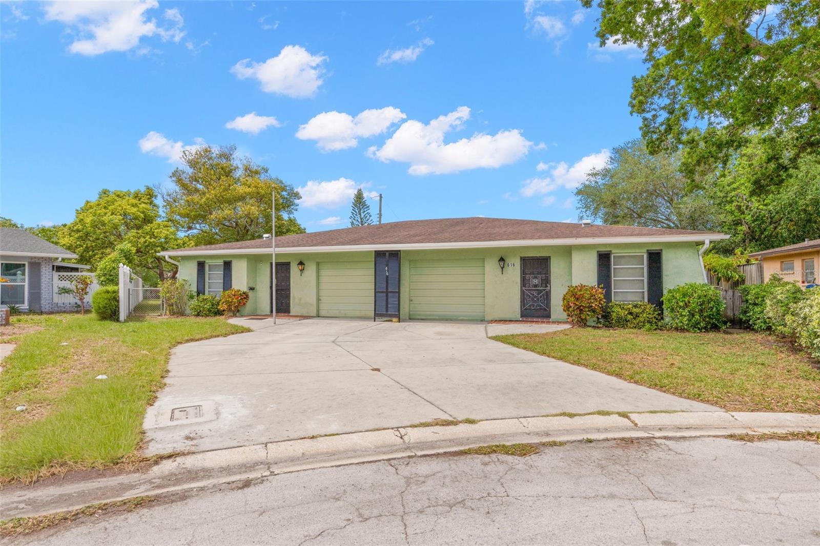Photo of 616 HERITAGE LANE #B LARGO FL 33770
