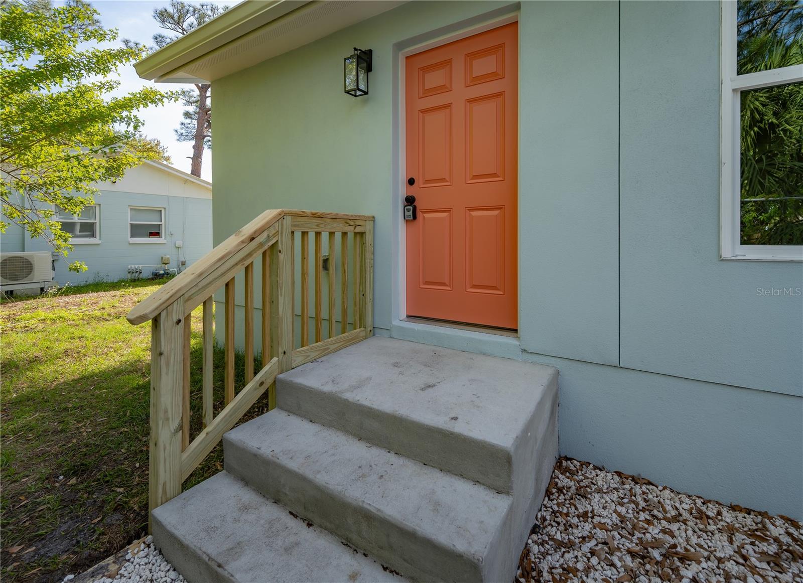 Photo of 767 1/2 19TH AVENUE ST PETERSBURG FL 33705