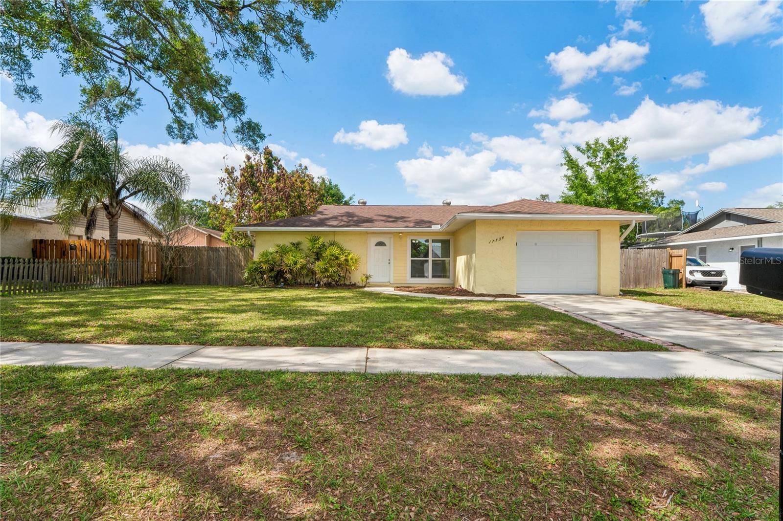 Photo of 17734 RIVENDEL ROAD LUTZ FL 33549