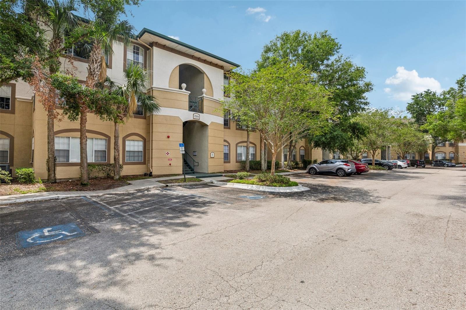 Photo of 17104 CARRINGTON PARK DRIVE #514 TAMPA FL 33647