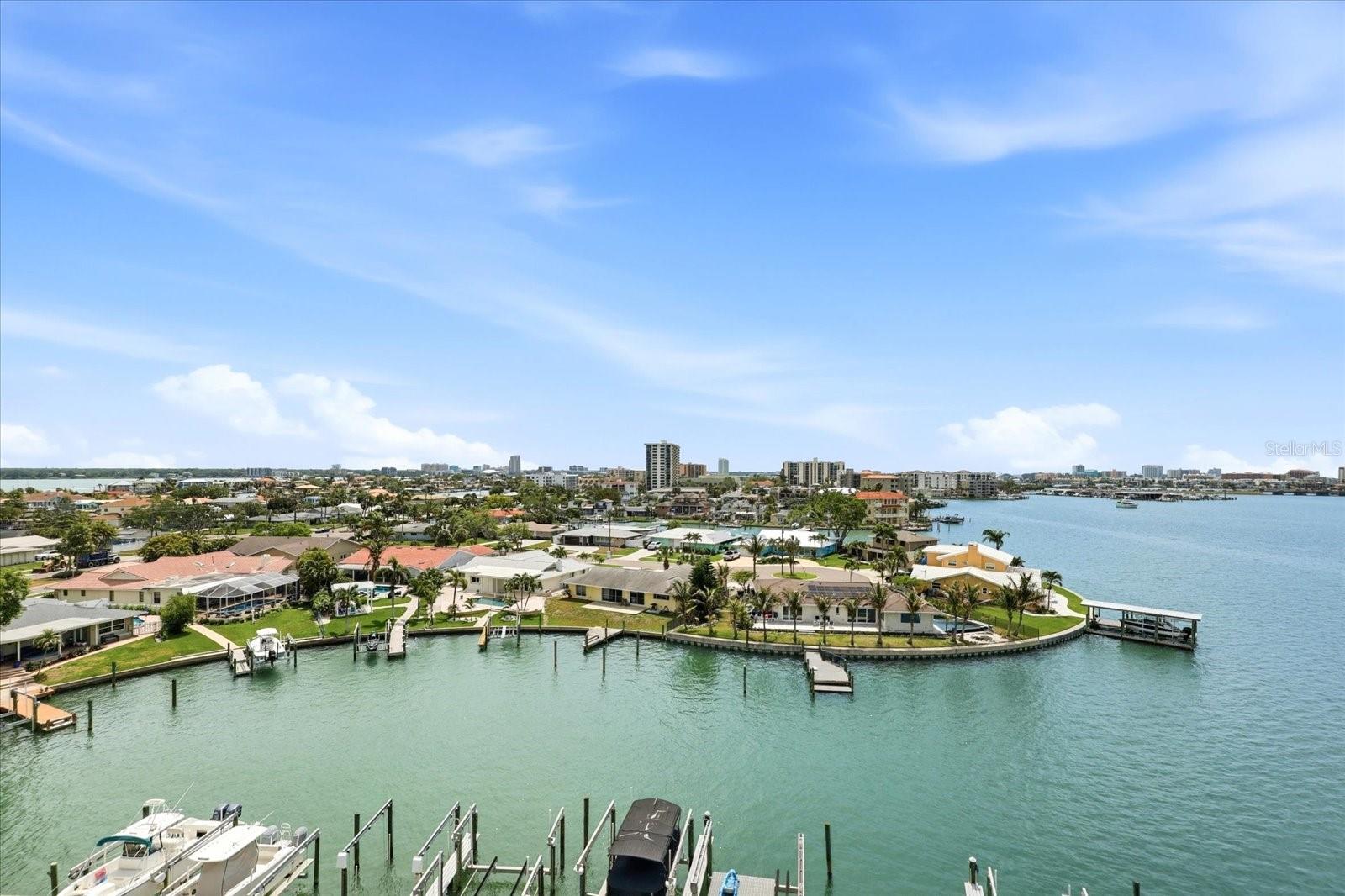 Photo of 610 ISLAND WAY #607 CLEARWATER BEACH FL 33767