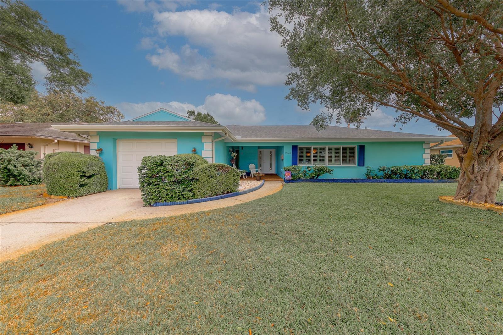 Photo of 1923 SKY DRIVE CLEARWATER FL 33755