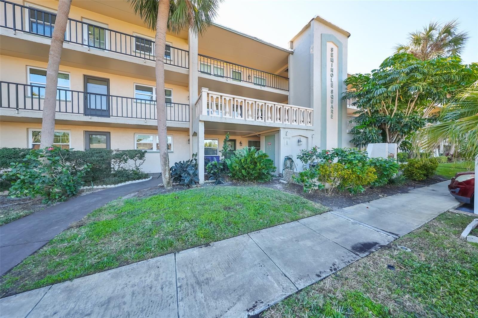 Photo of 11700 PARK BOULEVARD #209 SEMINOLE FL 33772