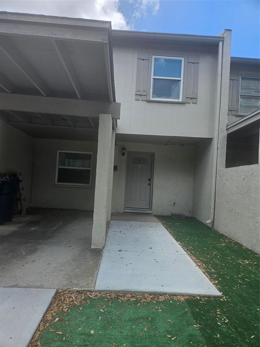 Photo of 5134 TENNIS COURT CIRCLE TAMPA FL 33617