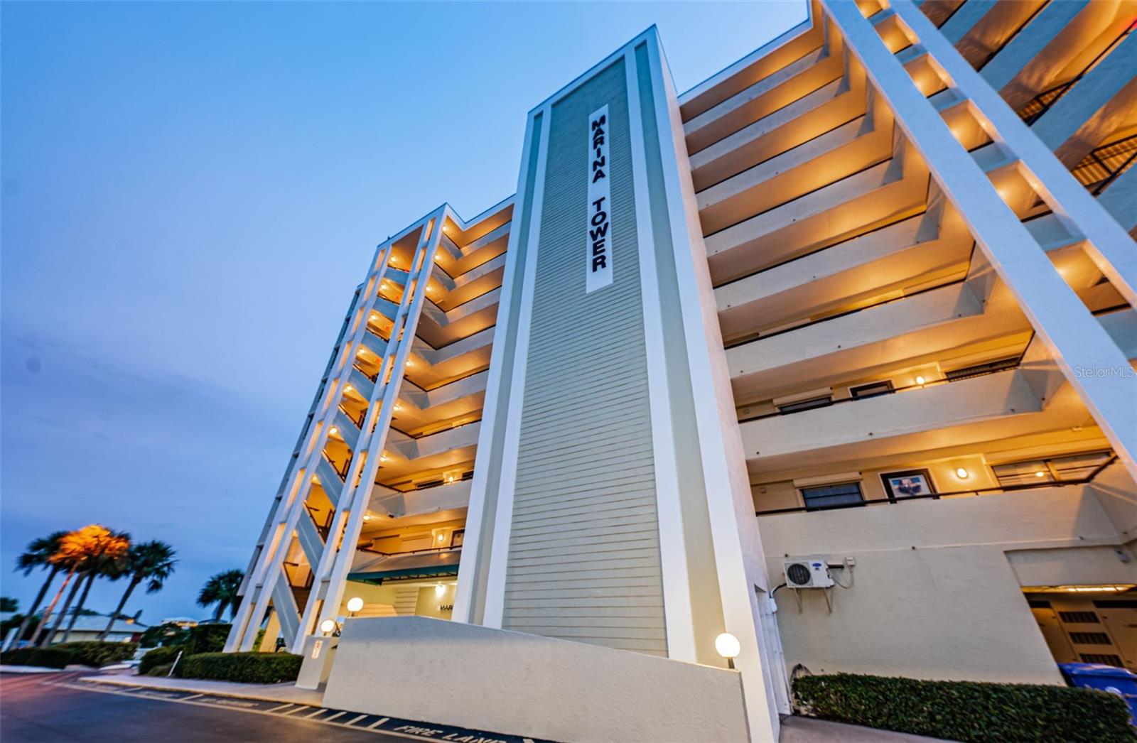 Photo of 2530 GARY CIRCLE #802 DUNEDIN FL 34698