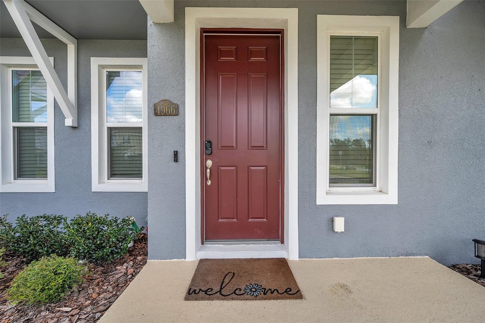 Photo of 4966 AVALON PARK BOULEVARD WESLEY CHAPEL FL 33545