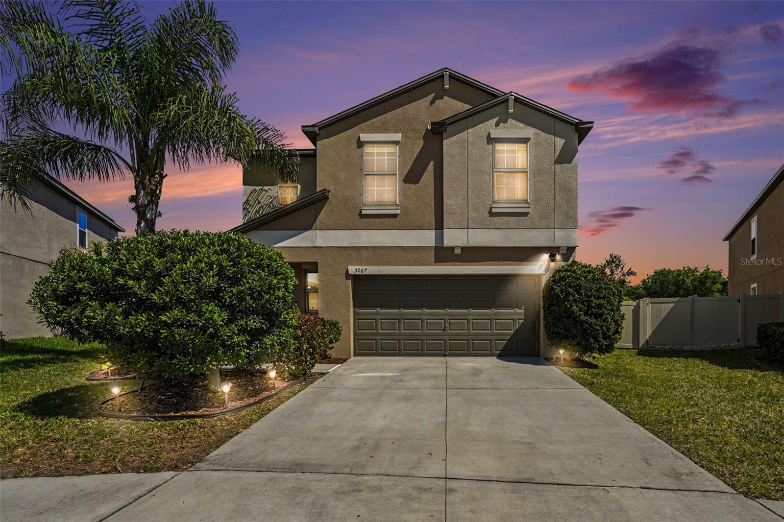 Photo of 5067 SABLE CHIME DR WIMAUMA FL 33598
