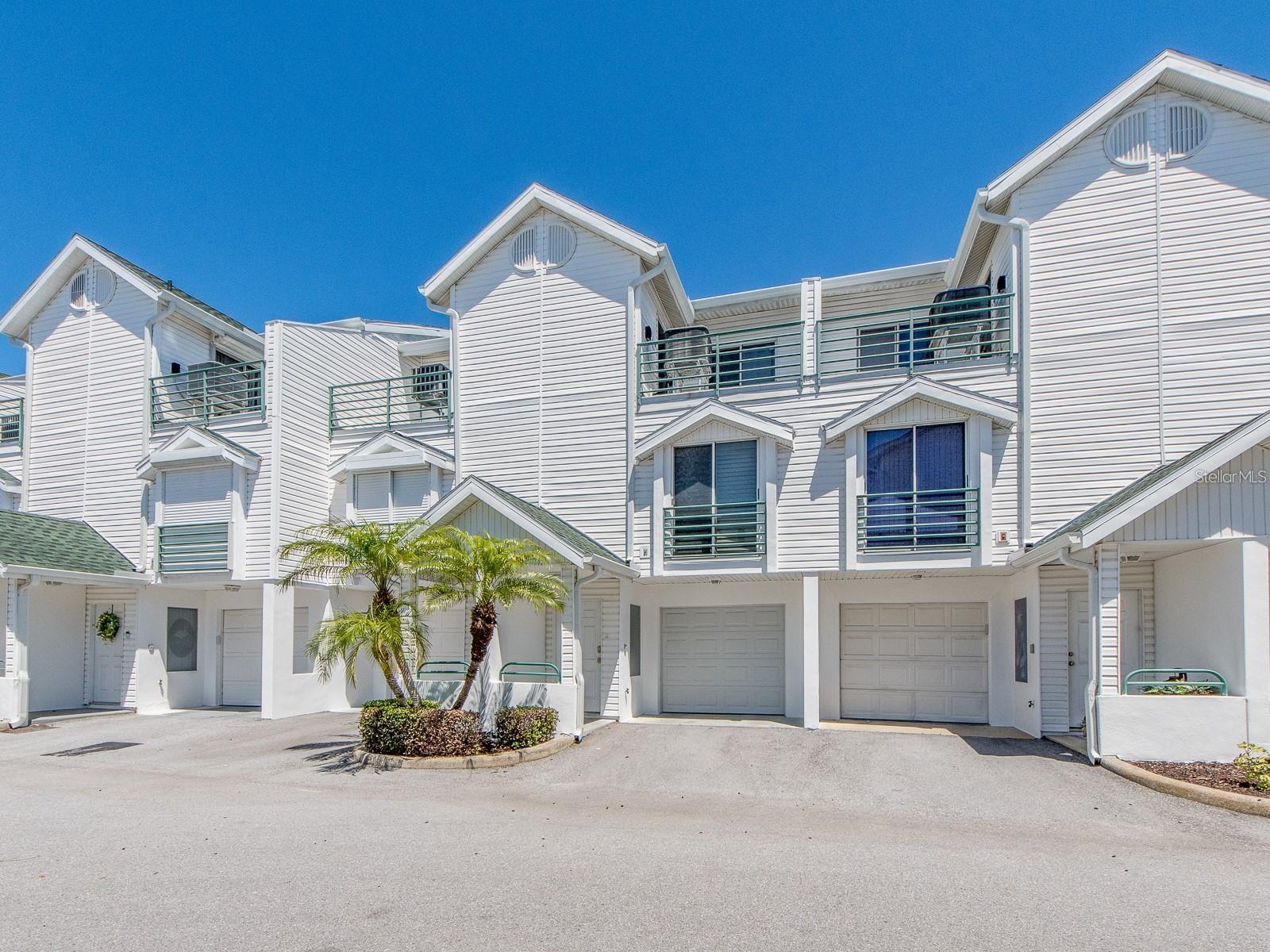 Photo of 320 ISLAND WAY #606 CLEARWATER BEACH FL 33767