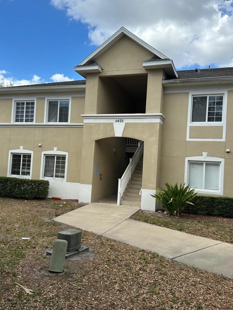 Photo of 6425 CYPRESSDALE DRIVE #101 RIVERVIEW FL 33578