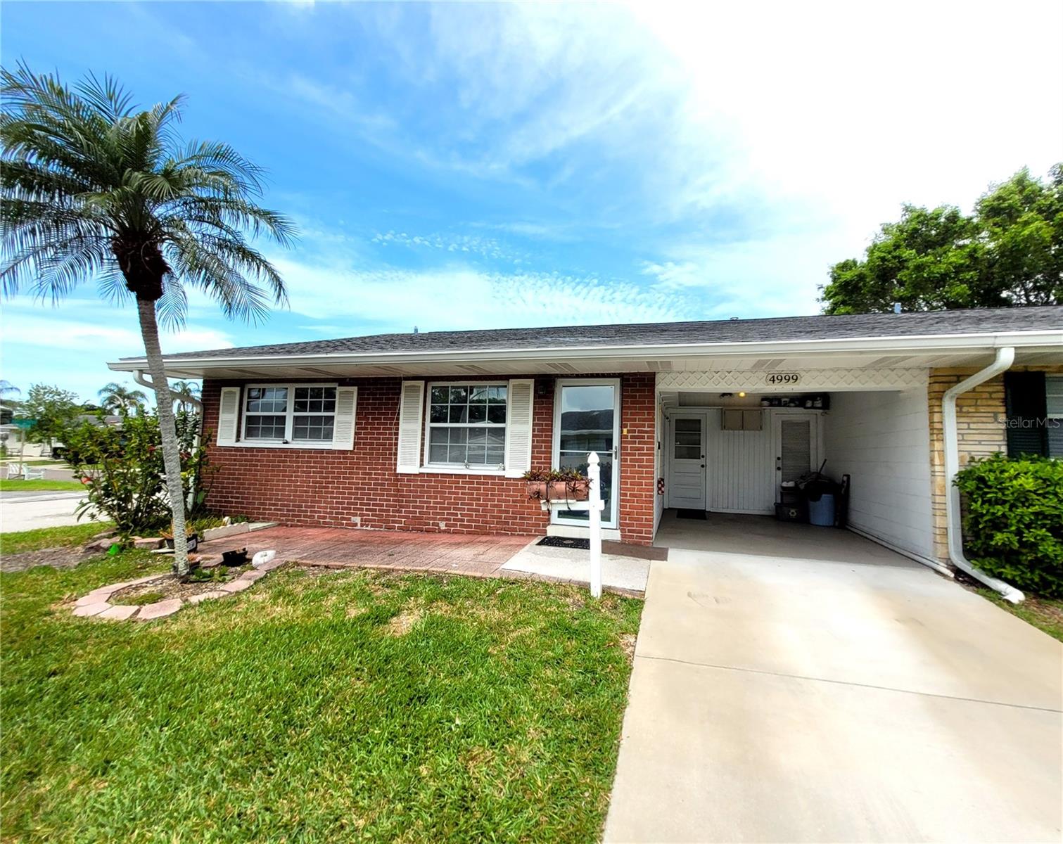 Photo of 4999 SPRINGWOOD COURT PINELLAS PARK FL 33782