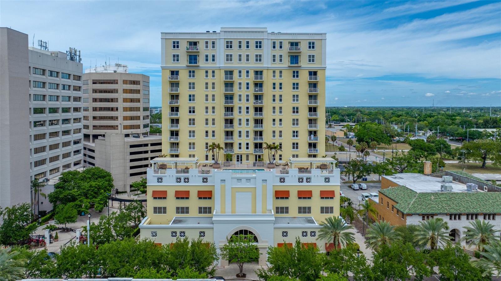 Photo of 628 CLEVELAND STREET #1313 CLEARWATER FL 33755