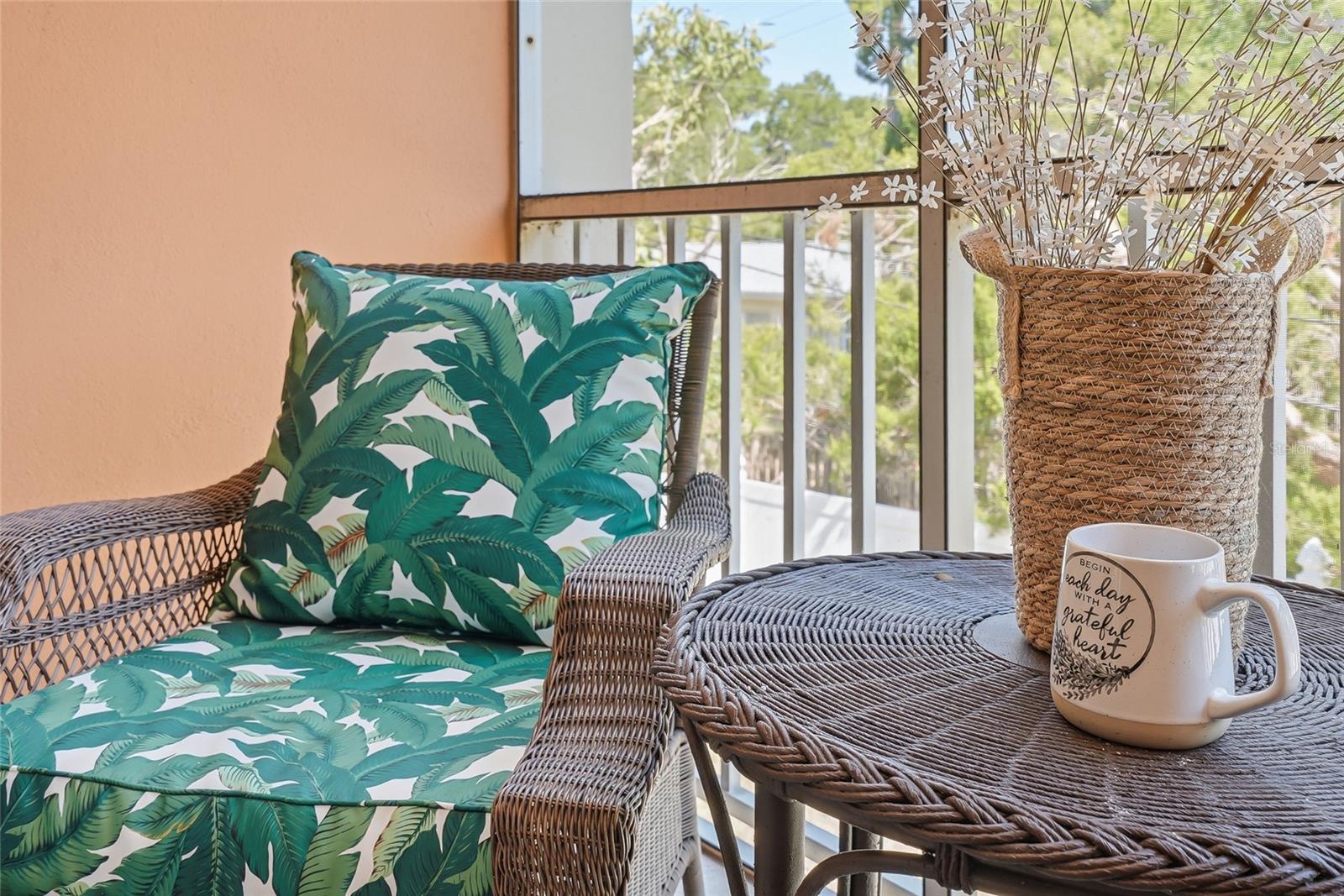 Photo of 952 VIRGINIA STREET #202 DUNEDIN FL 34698