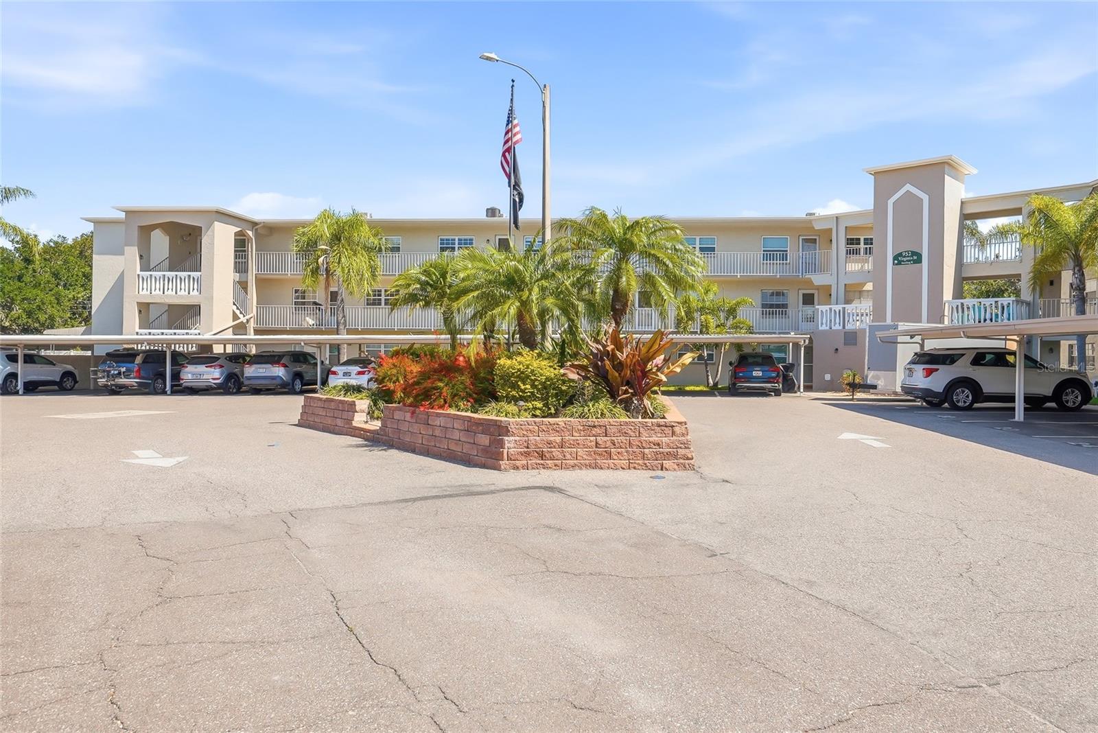 Photo of 952 VIRGINIA STREET #202 DUNEDIN FL 34698