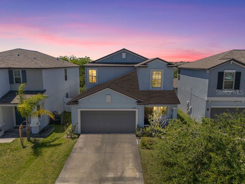 Photo of 3703 GLOBE THISTLE DRIVE TAMPA FL 33619