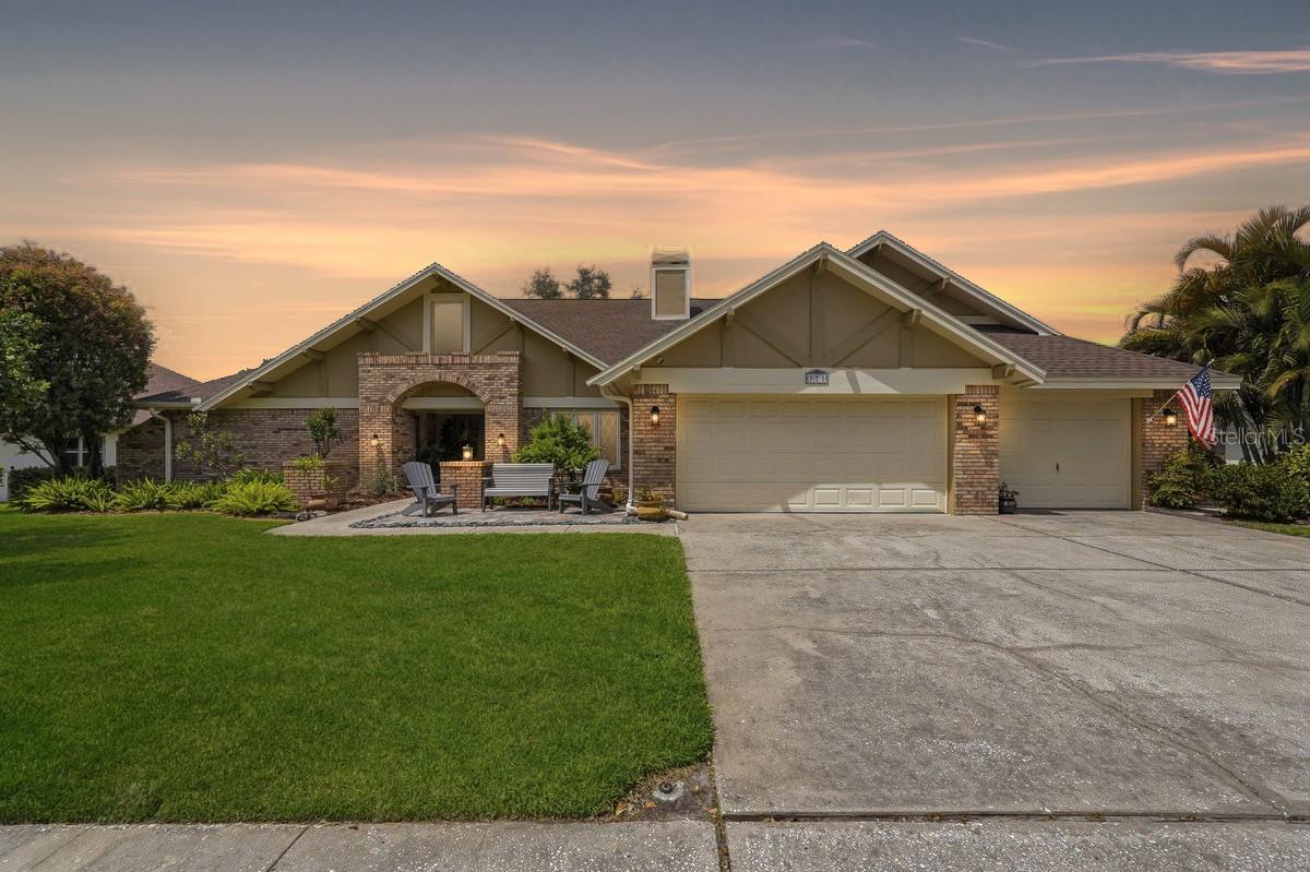 Photo of 325 SHEFFIELD CIRCLE PALM HARBOR FL 34683