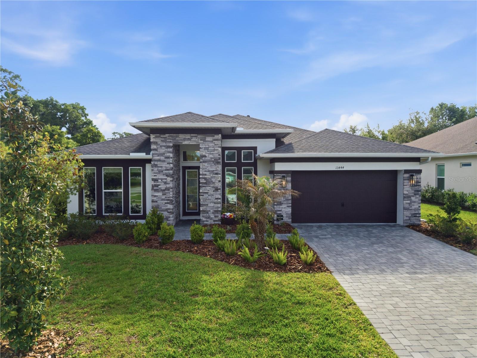 Photo of 13444 TRAILING MOSS DRIVE DADE CITY FL 33525