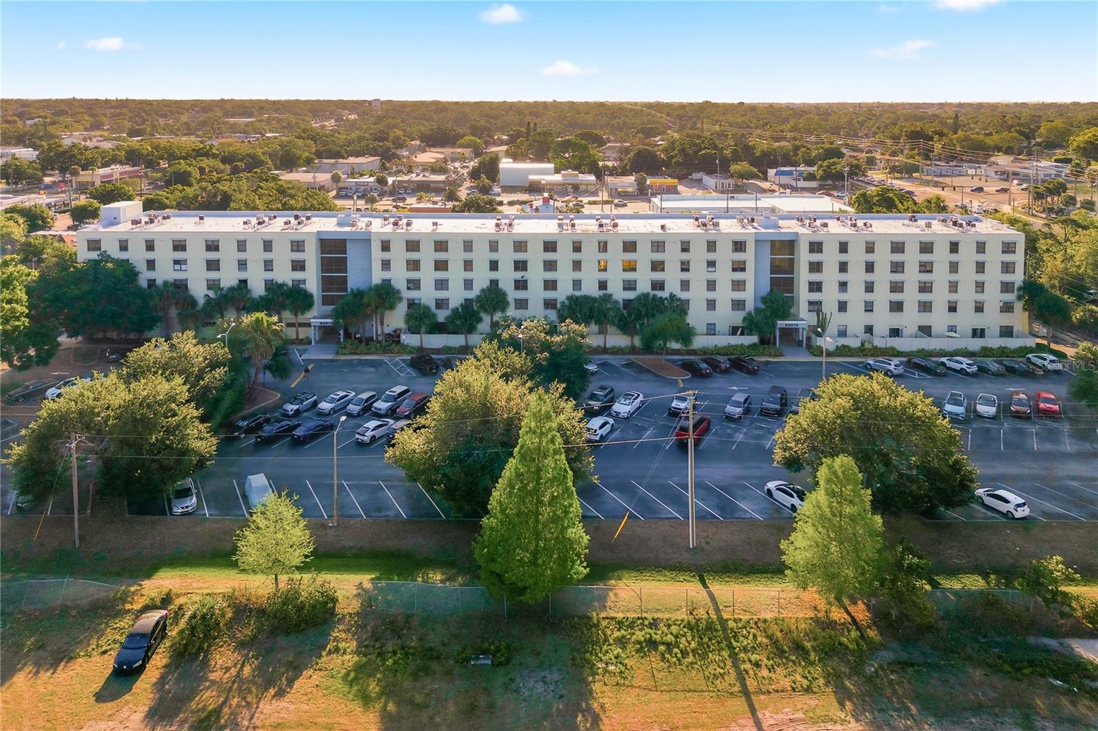 Photo of 701 S MADISON AVENUE #420 CLEARWATER FL 33756