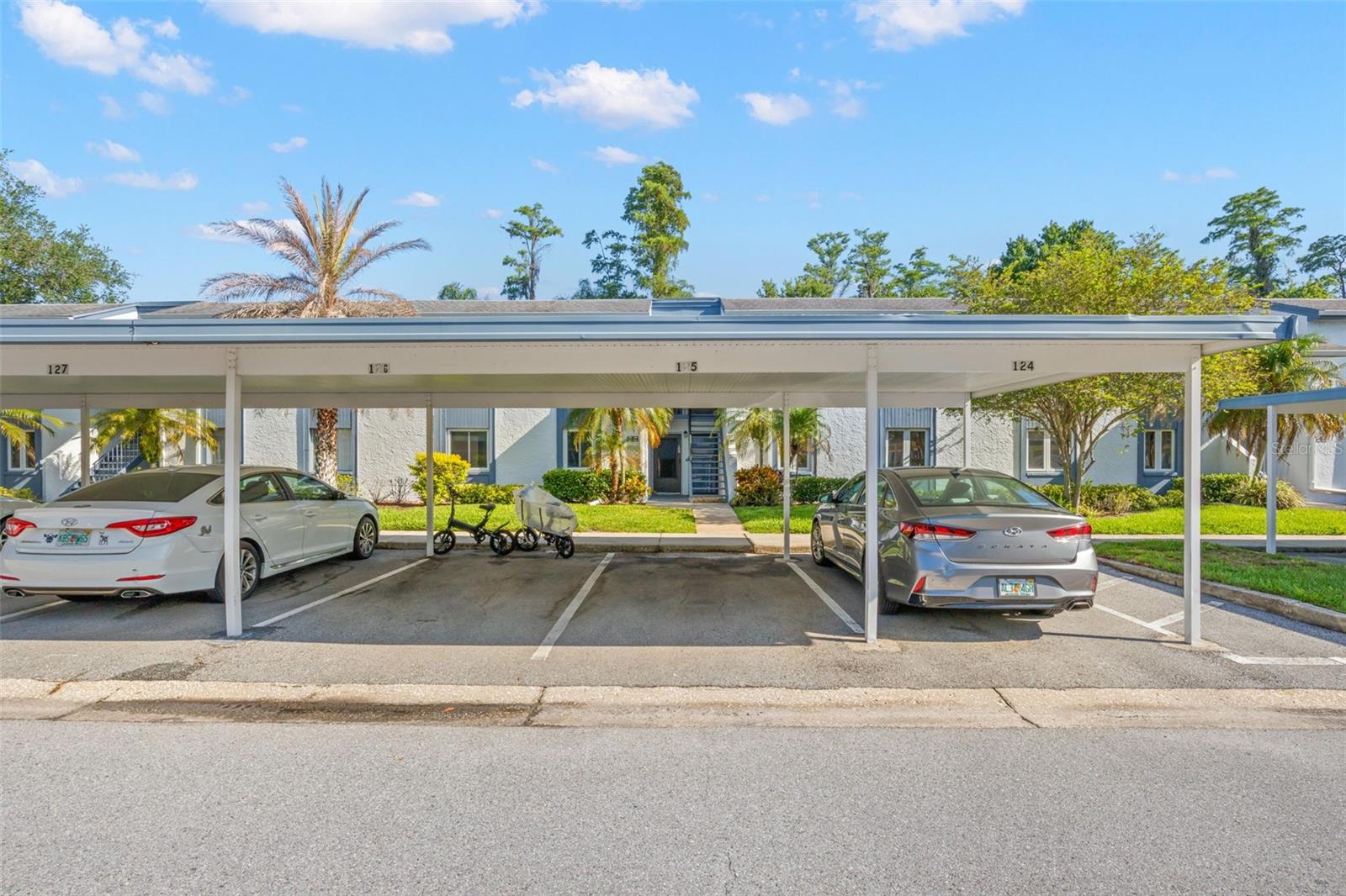 Photo of 125 CYPRESS LANE #125 OLDSMAR FL 34677